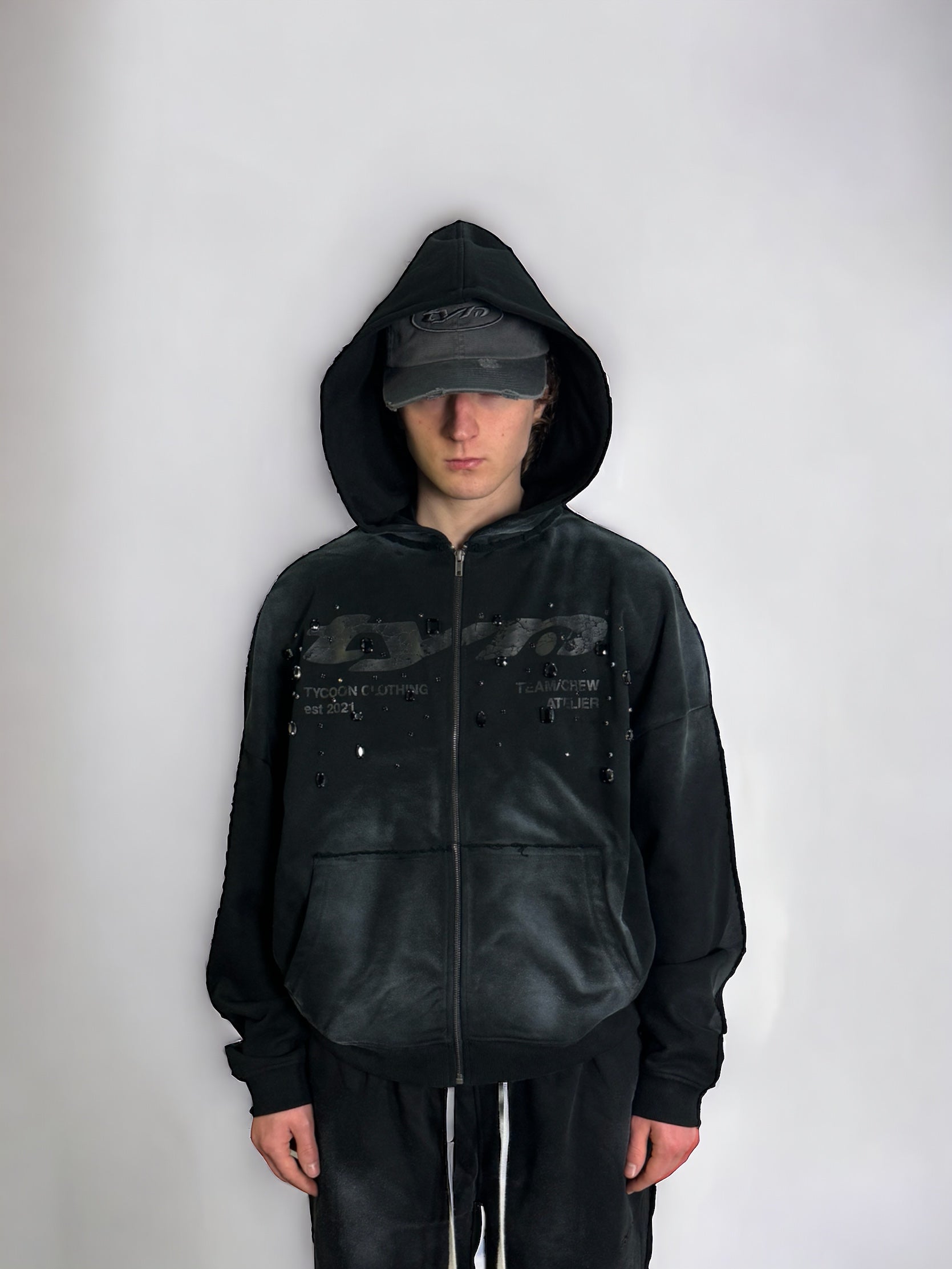 BLACK STONES ZIP HOODIE